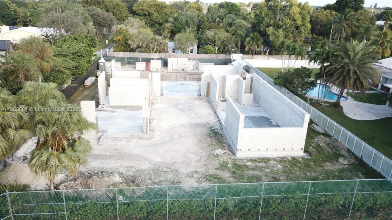 13050 SW 103 Ave, Miami, FL 33176 Photo