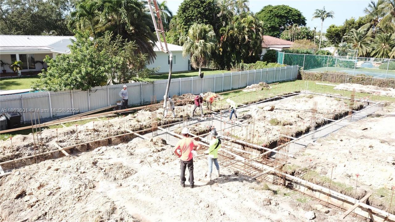 13050 SW 103 Ave, Miami, FL 33176 Photo