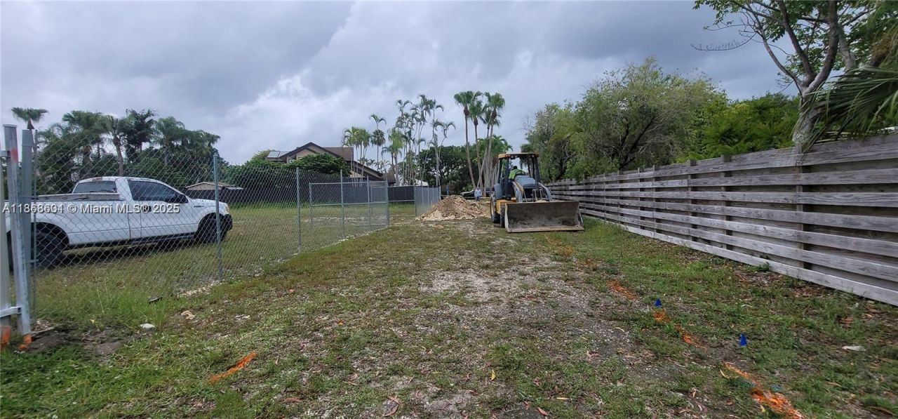 13050 SW 103 Ave, Miami, FL 33176 Photo