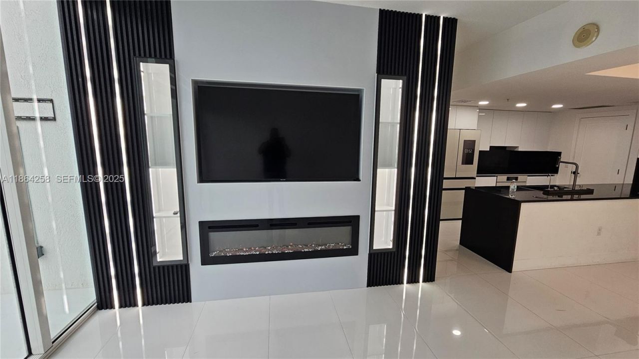 1861 NW North River Dr, Unit 11, Miami, FL 33125 Photo