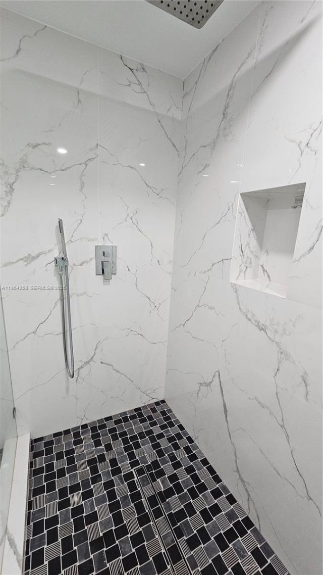 1861 NW North River Dr, Unit 11, Miami, FL 33125 Photo