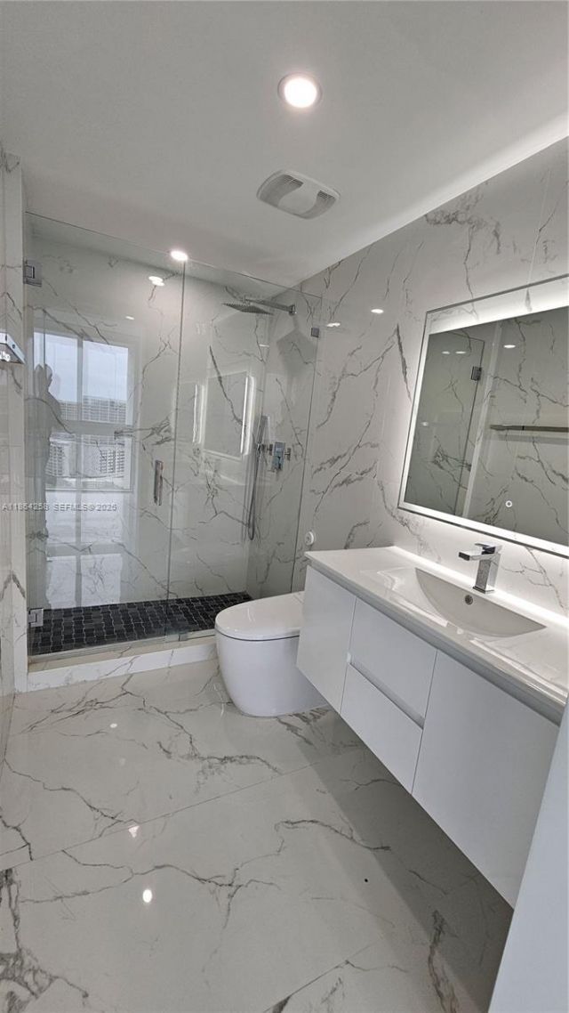 1861 NW North River Dr, Unit 11, Miami, FL 33125 Photo