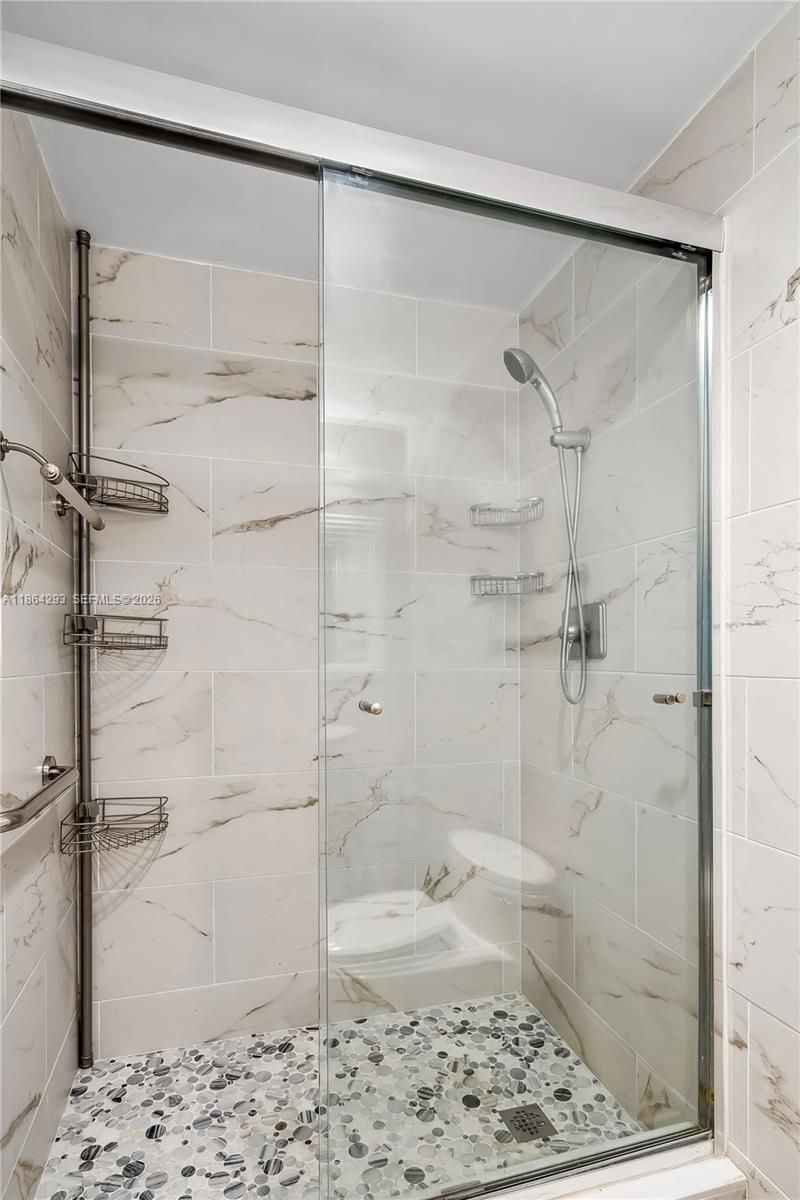 1825 S Ocean Dr, Unit PH-1, Hallandale Beach, FL 33009 Photo