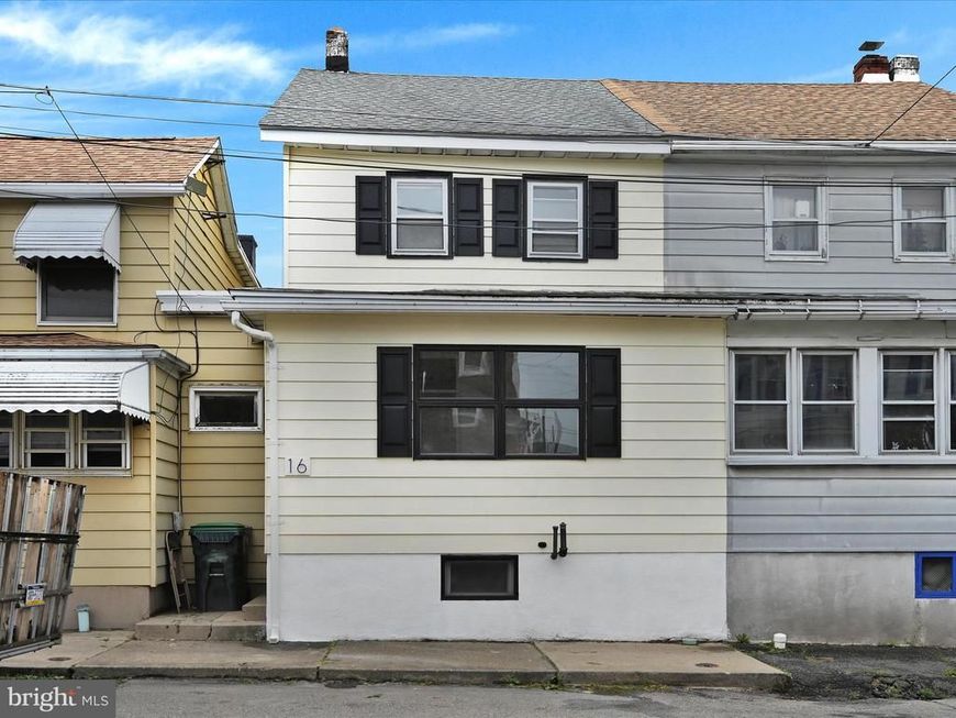 16 N Hancock Street, McAdoo, PA 18237 Main Photo