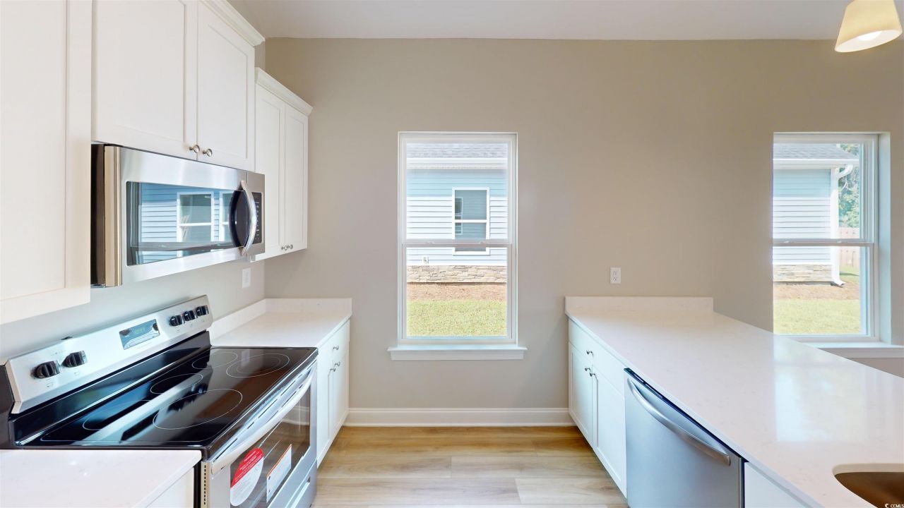 1068 Moen Loop Photo 8