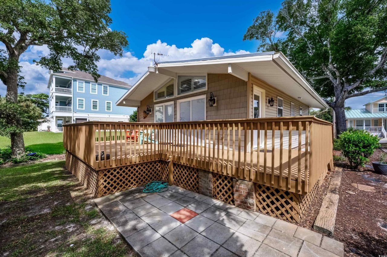 1307 Holly Dr. Photo 19