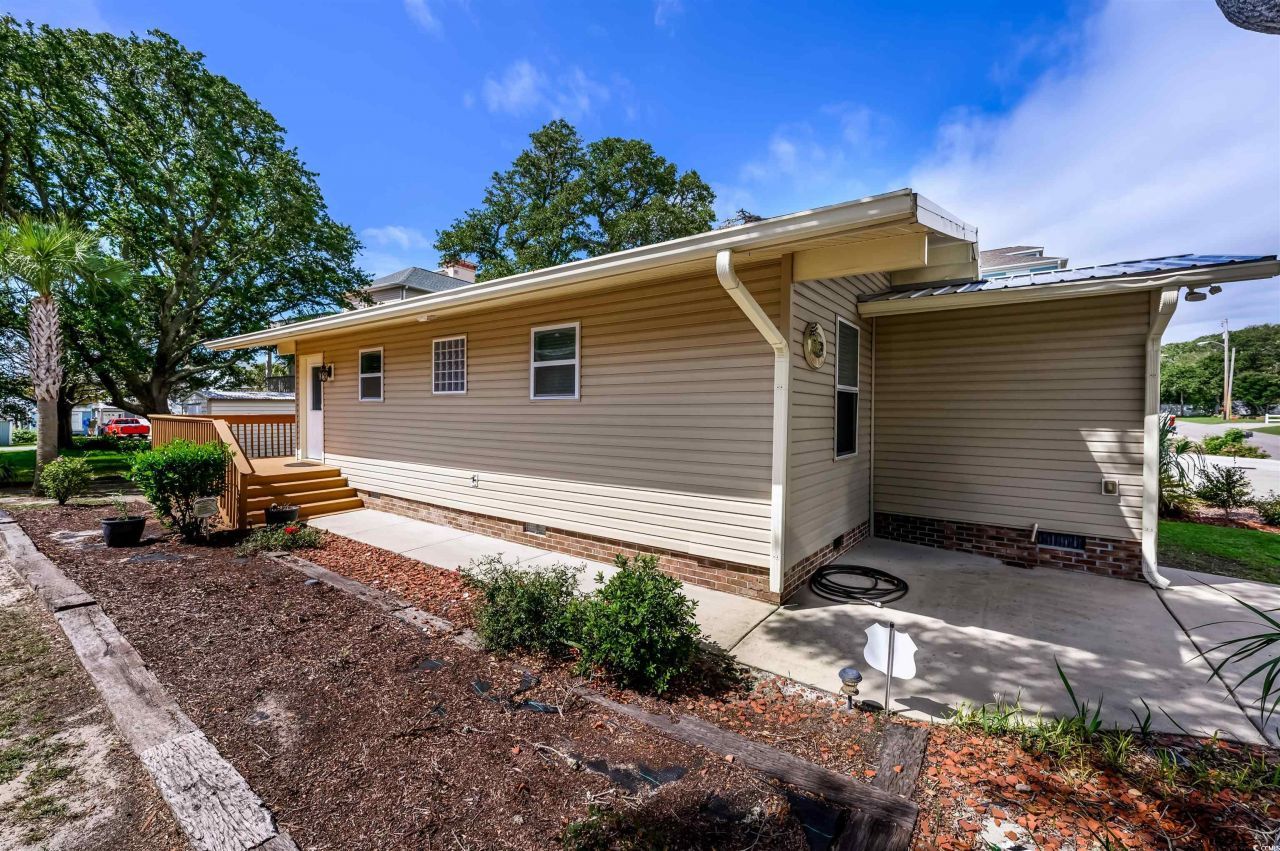 1307 Holly Dr. Photo 21