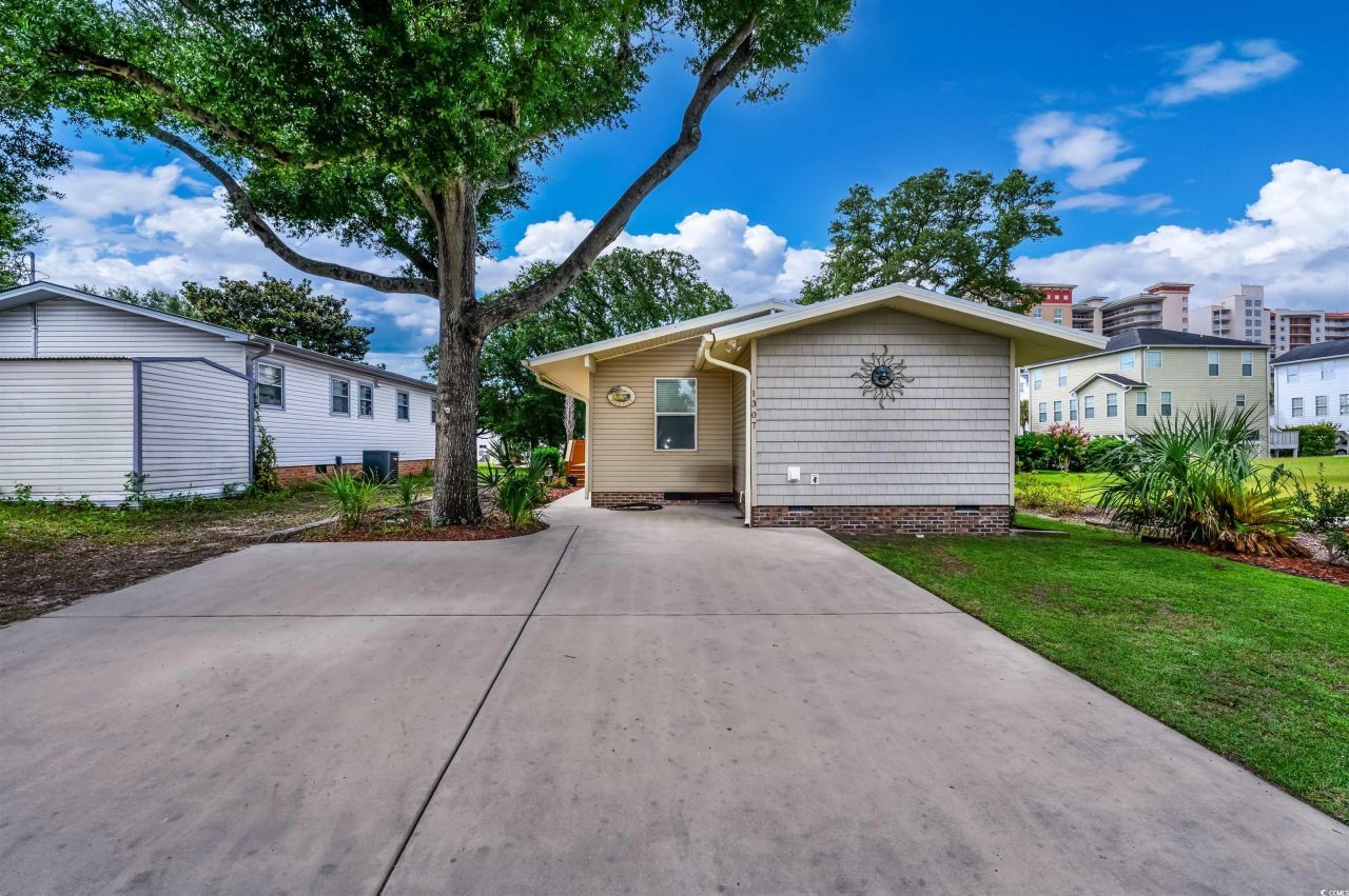 1307 Holly Dr. Photo 25