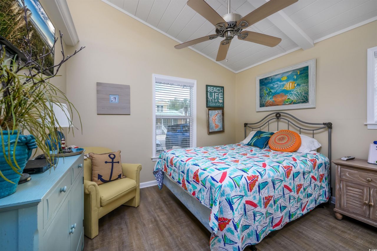 1307 Holly Dr. Photo 9