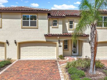 255 Grand Ravine Dr, St Augustine, FL 32086