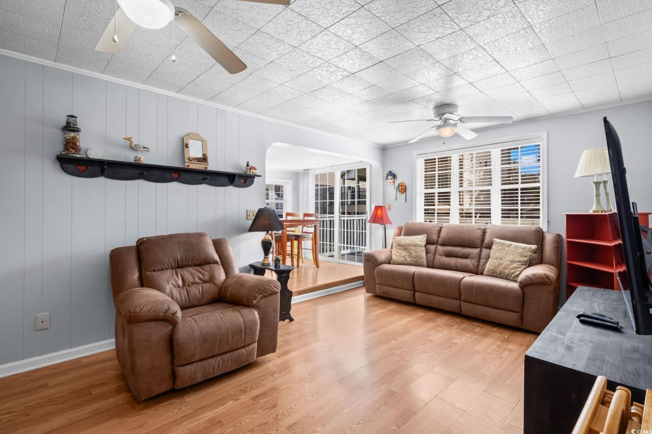 6001-1594 S Kings Highway Photo 5