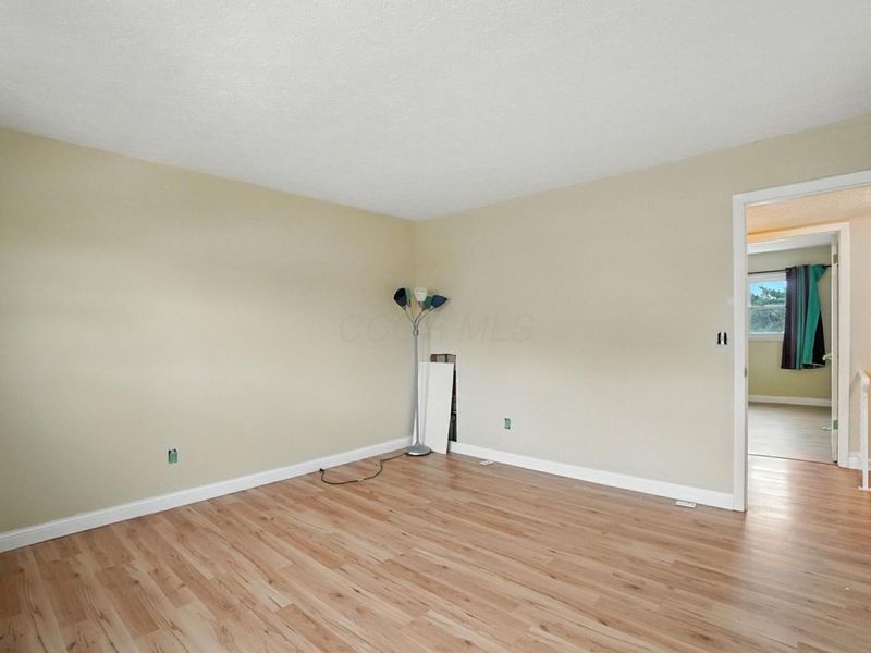 3828 Queen Anne Place, Unit B8, Grove City, OH 43123 Photo 17