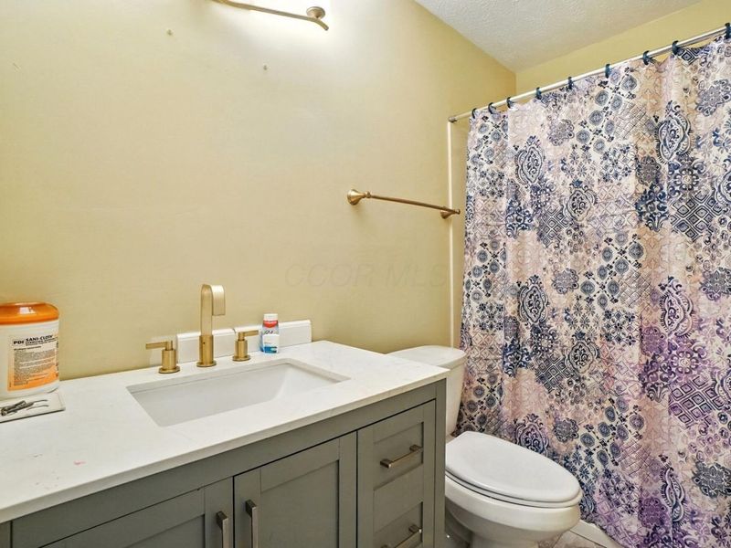3828 Queen Anne Place, Unit B8, Grove City, OH 43123 Photo 19