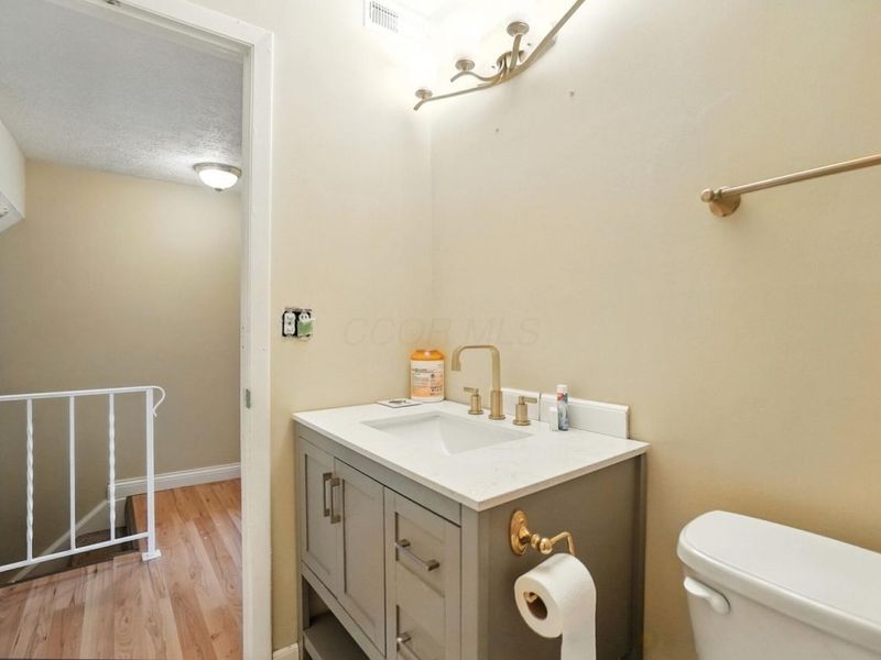 3828 Queen Anne Place, Unit B8, Grove City, OH 43123 Photo 20
