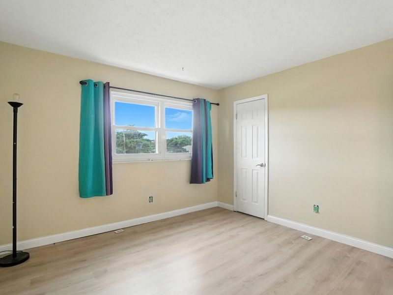 3828 Queen Anne Place, Unit B8, Grove City, OH 43123 Photo 23