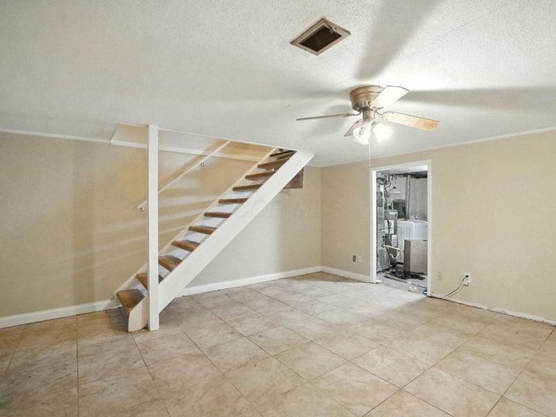 3828 Queen Anne Place, Unit B8, Grove City, OH 43123 Photo 24