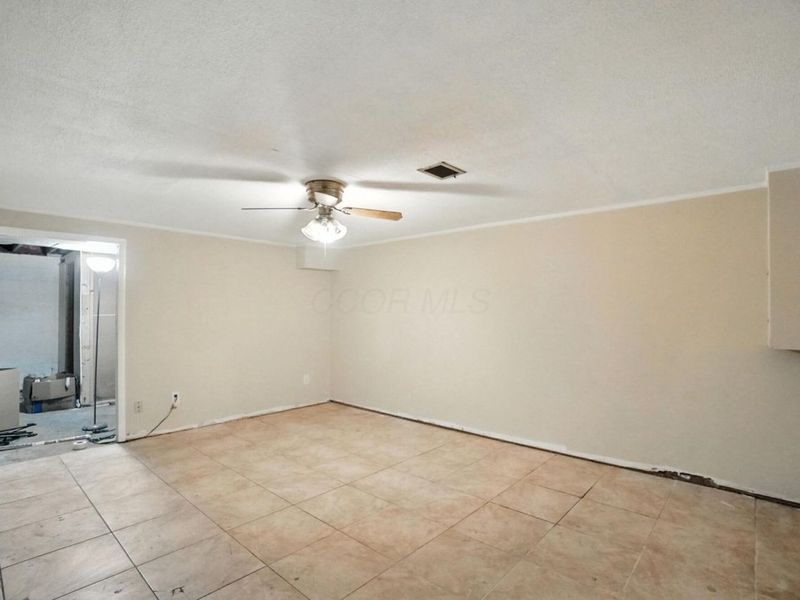 3828 Queen Anne Place, Unit B8, Grove City, OH 43123 Photo 25
