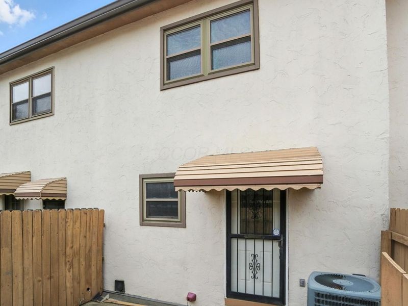 3828 Queen Anne Place, Unit B8, Grove City, OH 43123 Photo 28