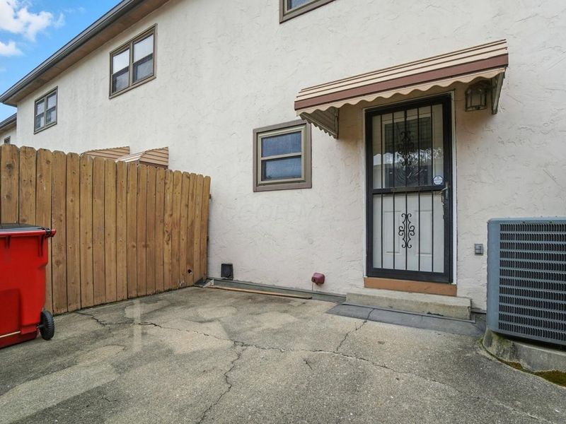 3828 Queen Anne Place, Unit B8, Grove City, OH 43123 Photo 29