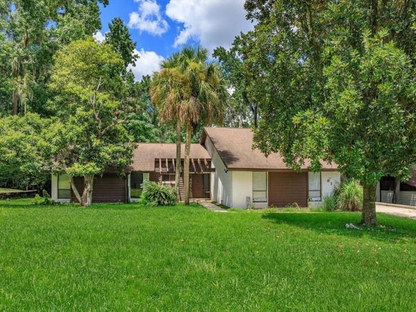 817 HICKORY KNOLL COURT, APOPKA, FL 32712