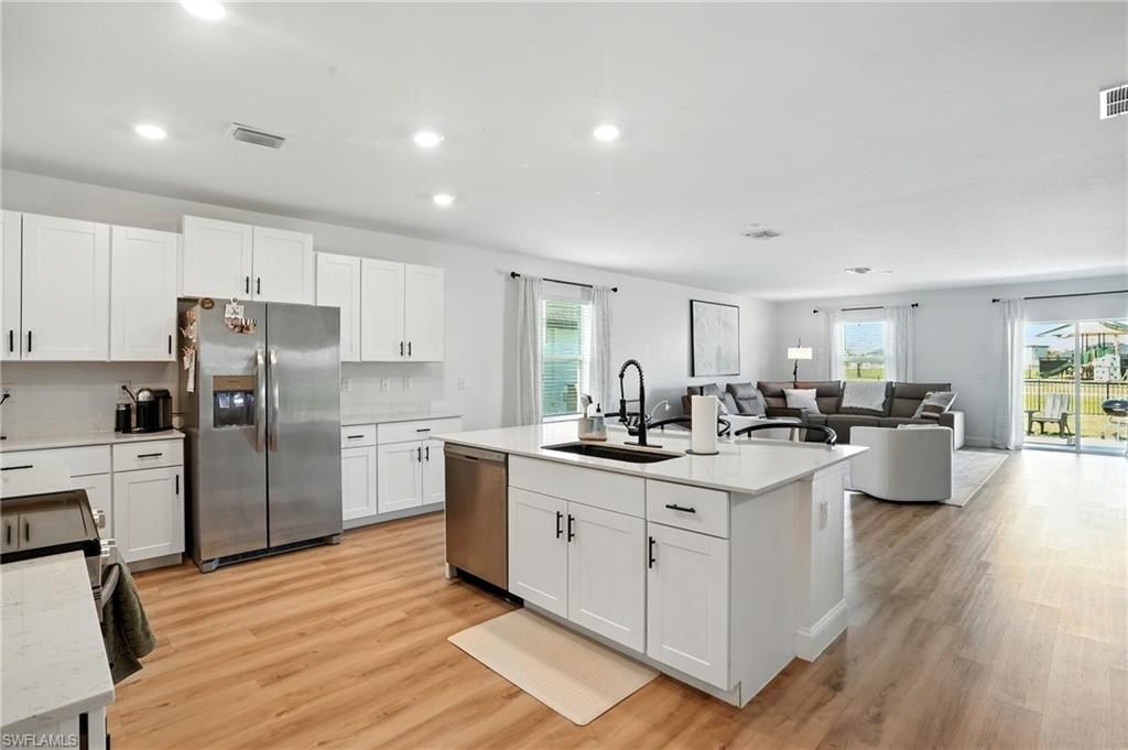 17765 Paradiso Way, North Fort Myers, FL 33917 Photo