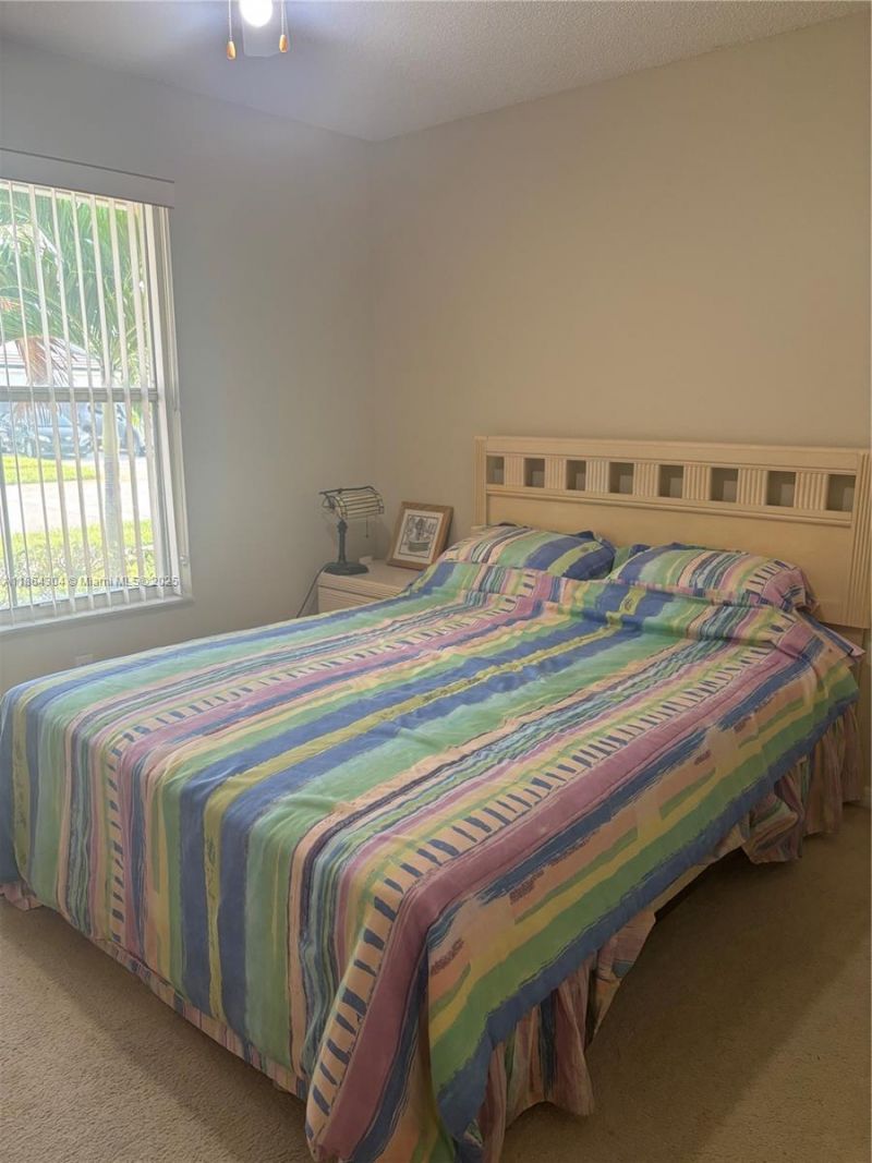 18581 NW 23rd St, Pembroke Pines, FL 33029 Photo