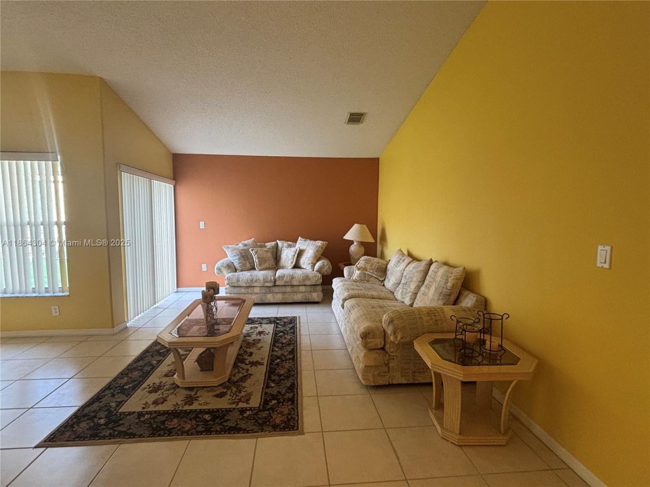 18581 NW 23rd St, Pembroke Pines, FL 33029 Photo