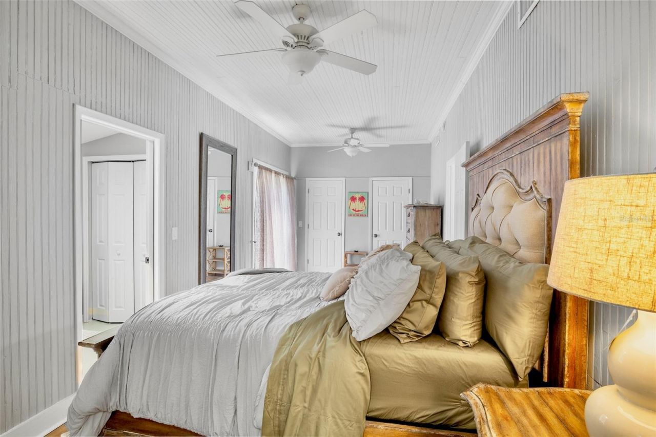 428 Siesta Drive, Sarasota, FL 34242 Photo