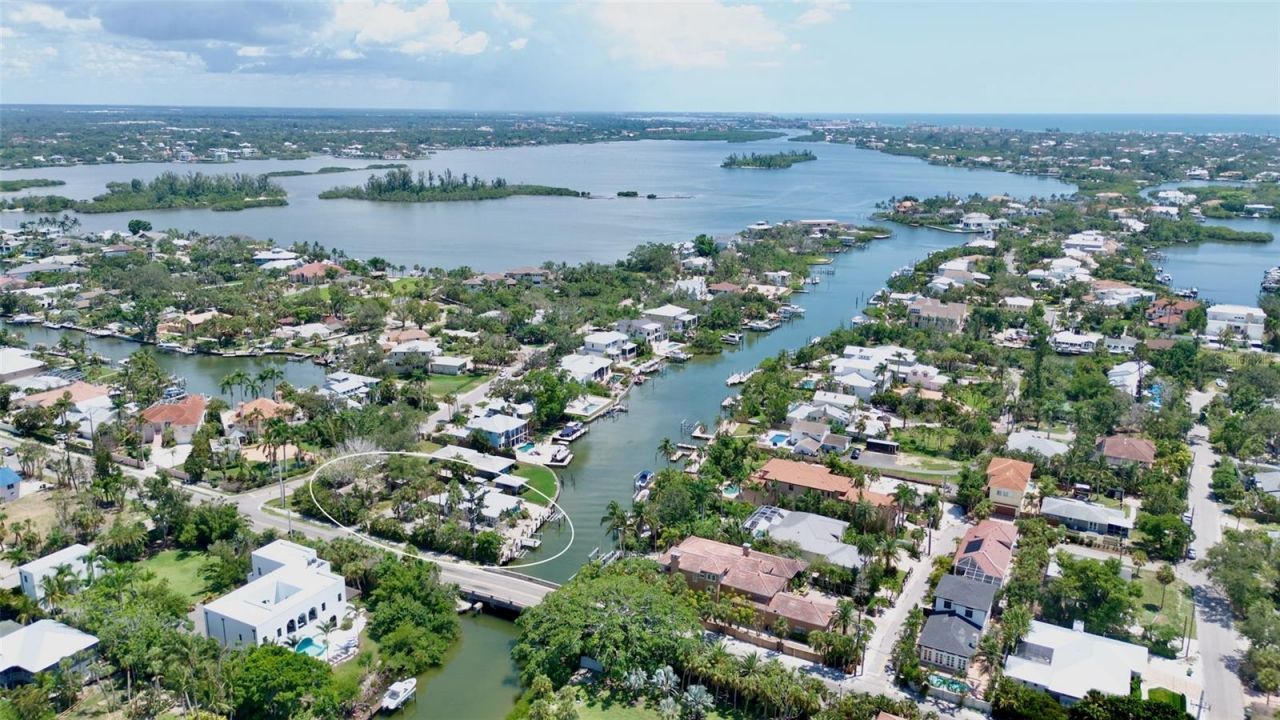 428 Siesta Drive, Sarasota, FL 34242 Photo