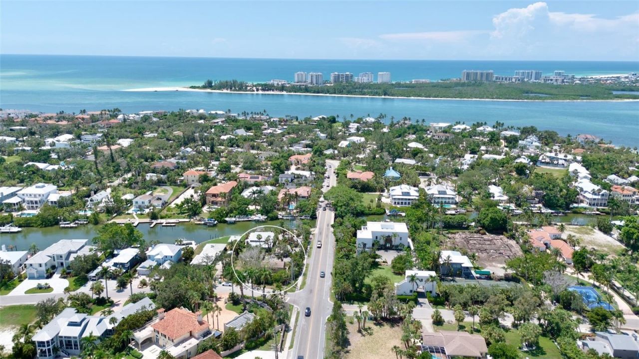 428 Siesta Drive, Sarasota, FL 34242 Photo