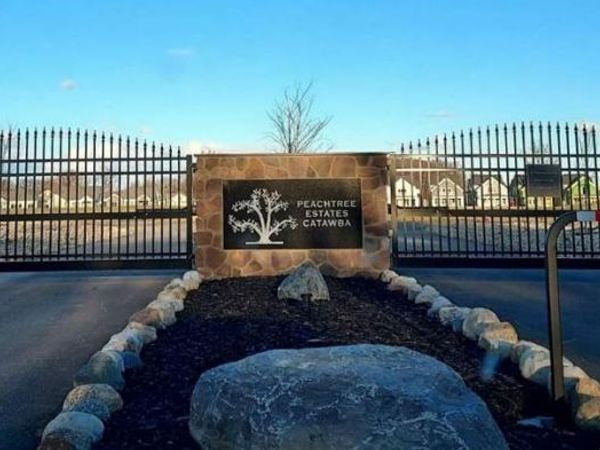 2397 N Peachtree Lane, Unit Sublot 9, Port Clinton, OH 43452