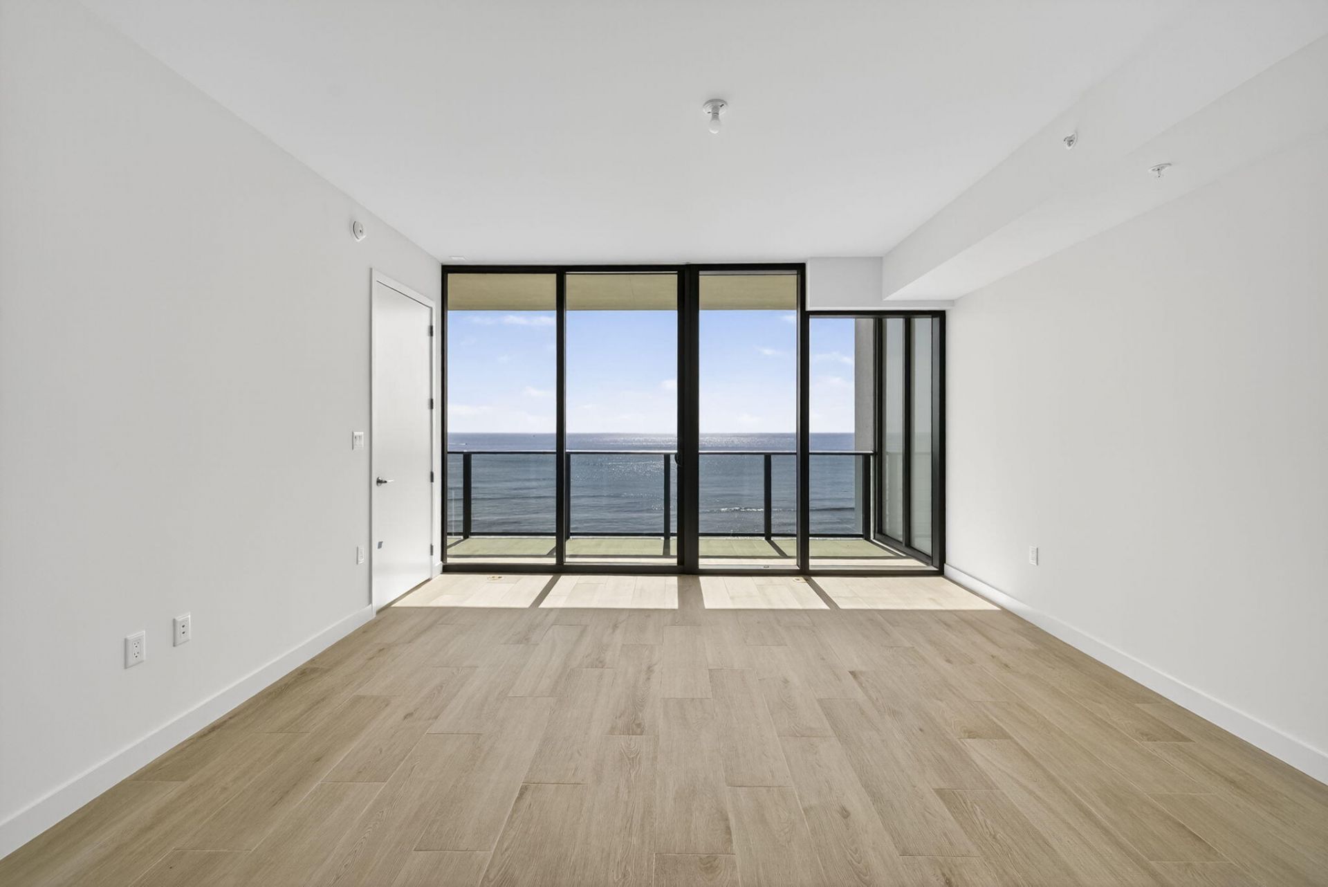 900 N Ocean Blvd, Unit 904, Pompano Beach, FL 33062 Photo