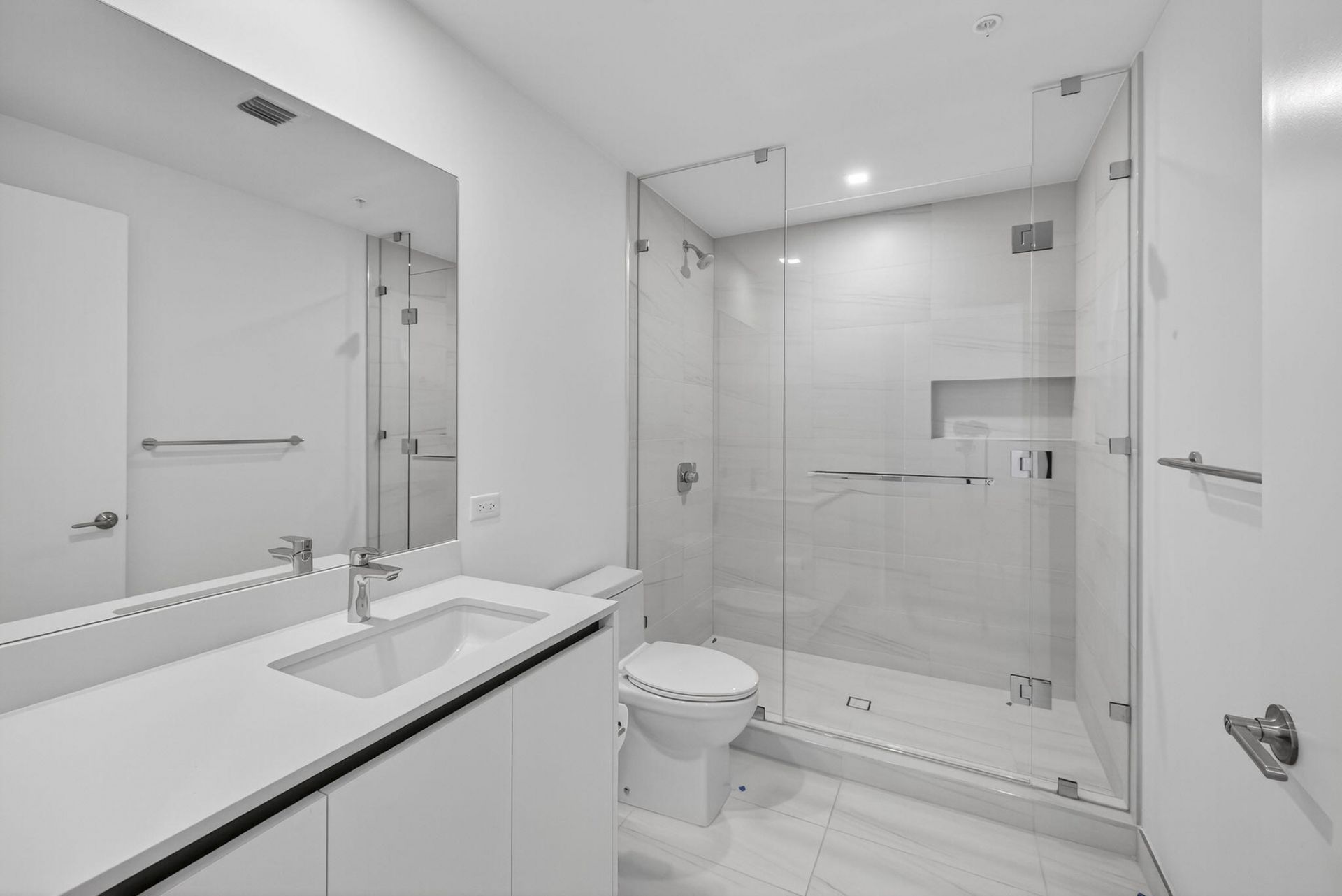 900 N Ocean Blvd, Unit 904, Pompano Beach, FL 33062 Photo