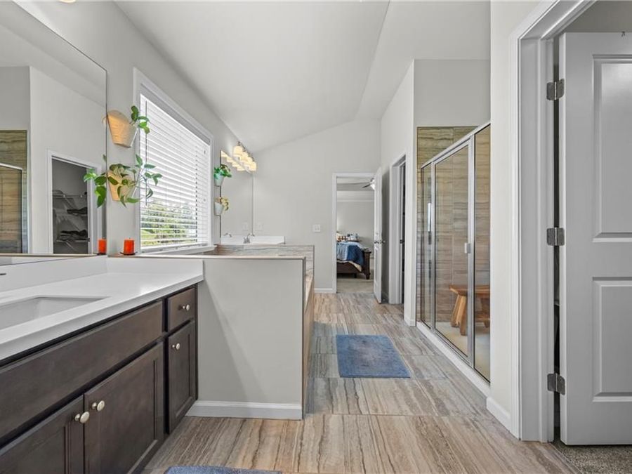 Property Image 86