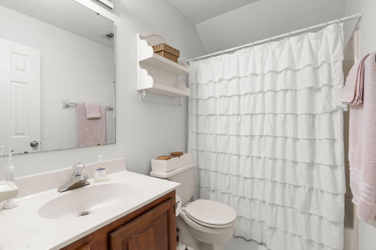 191 Telfair Court Photo 23