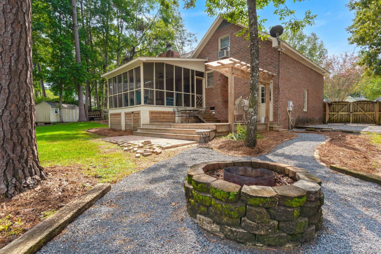 191 Telfair Court Photo 28