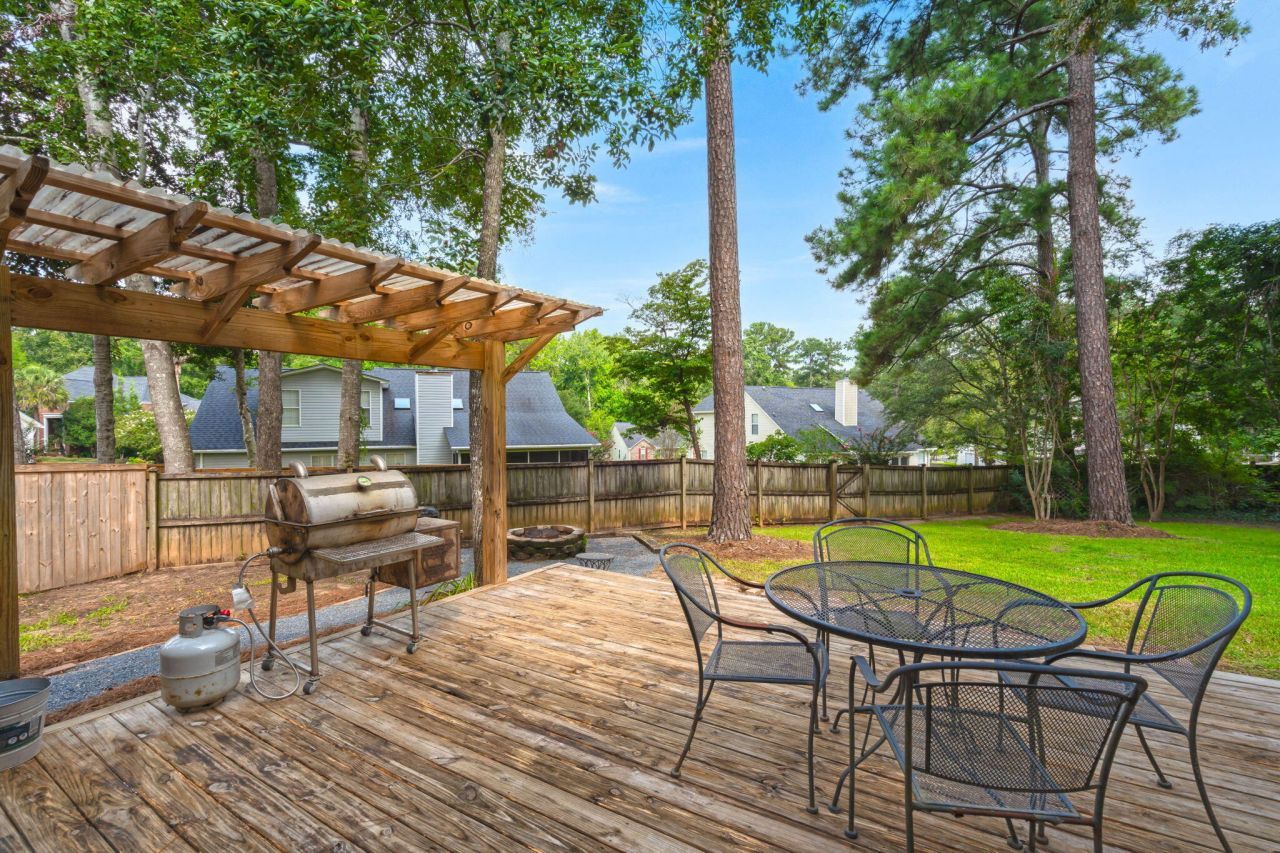 191 Telfair Court Photo 29