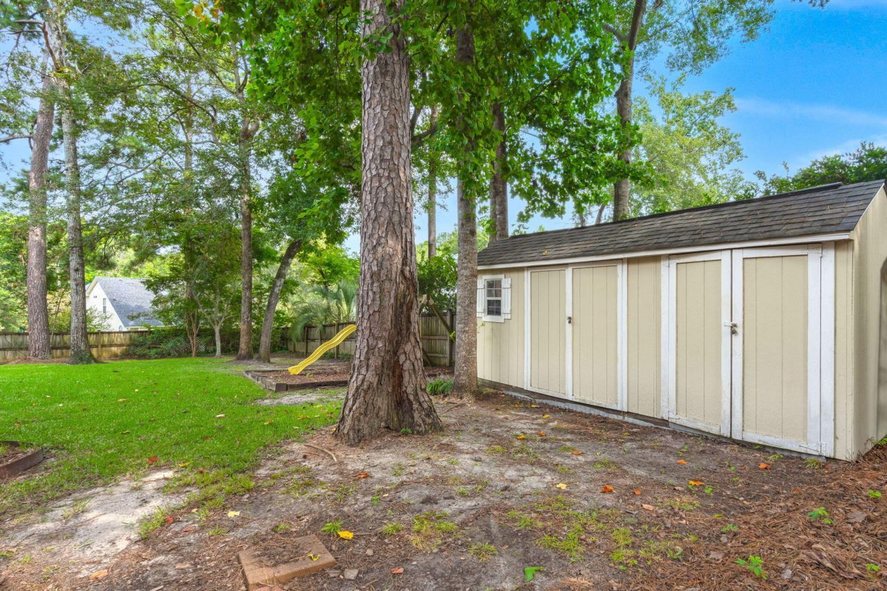 191 Telfair Court Photo 30