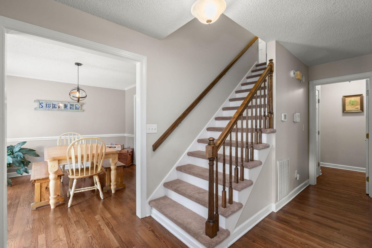 191 Telfair Court Photo 4