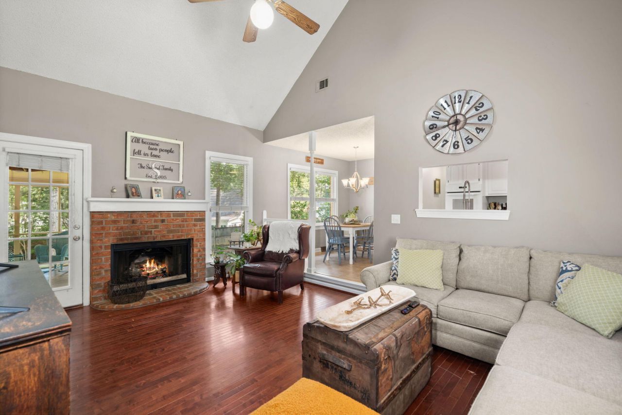 191 Telfair Court Photo 7