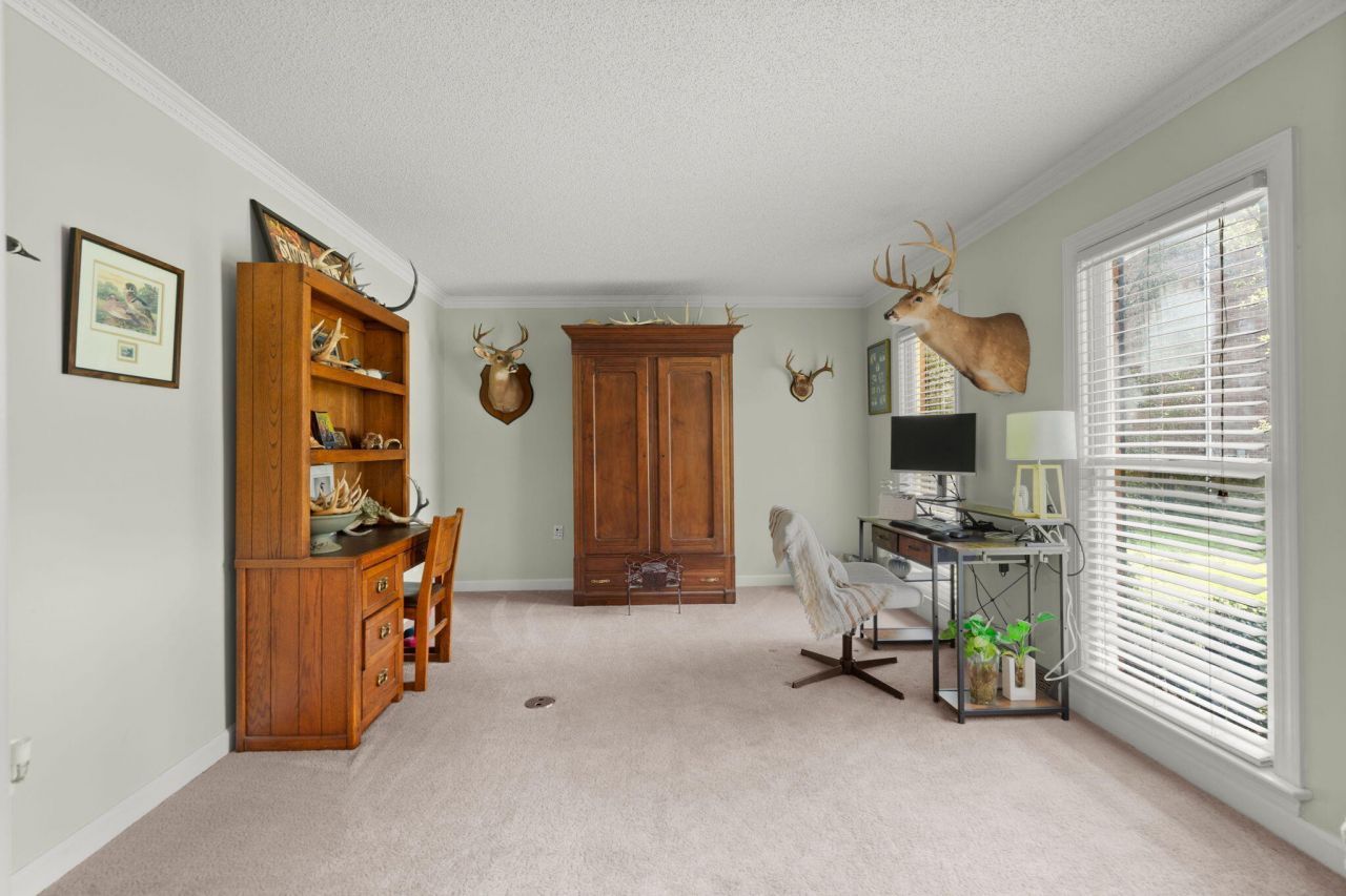 191 Telfair Court Photo 9