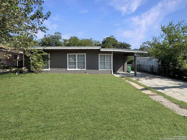 1611 La Manda, San Antonio, TX 78201