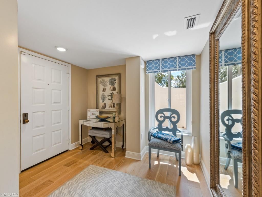 355 Park Shore Dr, Unit 1-114, Naples, FL 34103 Photo