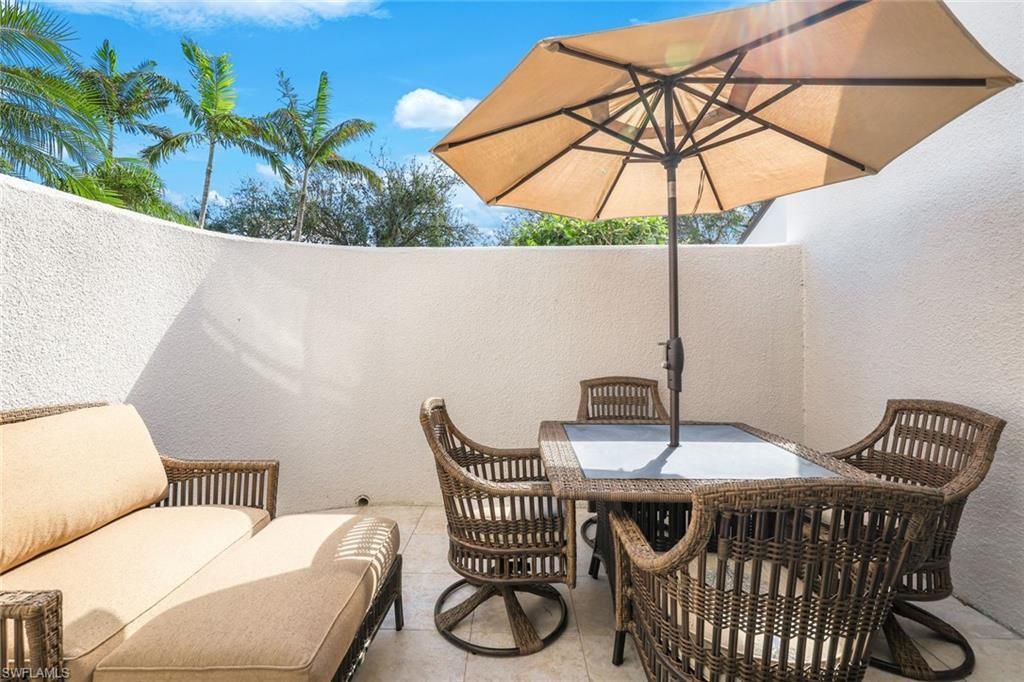 355 Park Shore Dr, Unit 1-114, Naples, FL 34103 Photo