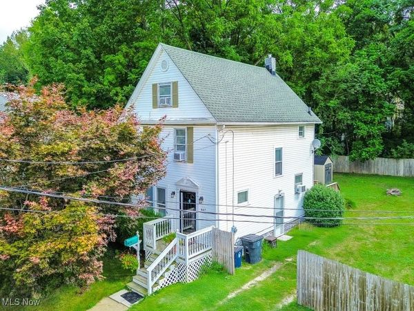 447 Cuyahoga Street, Akron, OH 44310