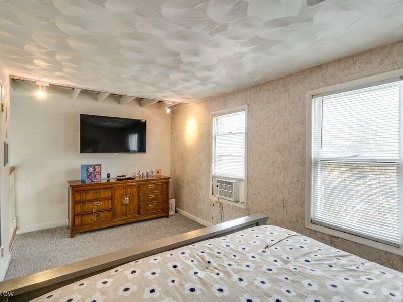 447 Cuyahoga Street, Akron, OH 44310 Photo 12