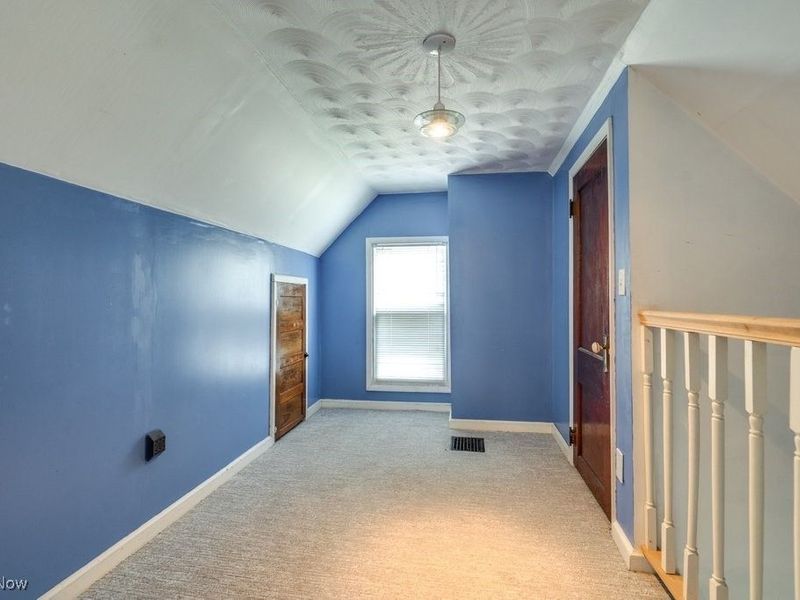 447 Cuyahoga Street, Akron, OH 44310 Photo 18