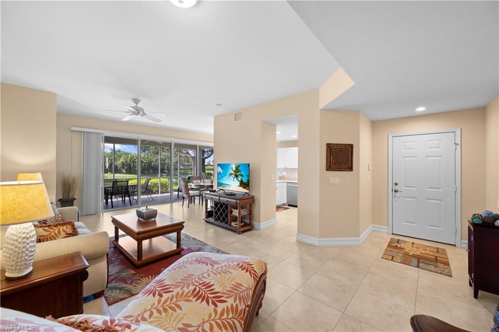 6815 Ascot Dr, Unit 102, Naples, FL 34113 Photo