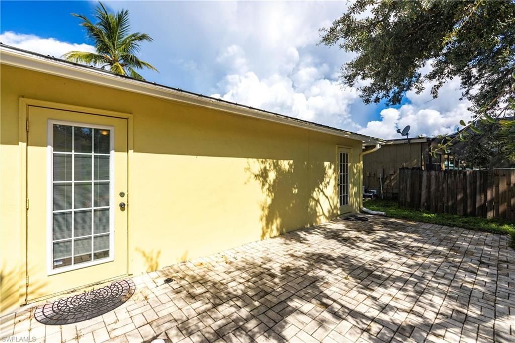 27654 Franklin St, Bonita Springs, FL 34134 Photo