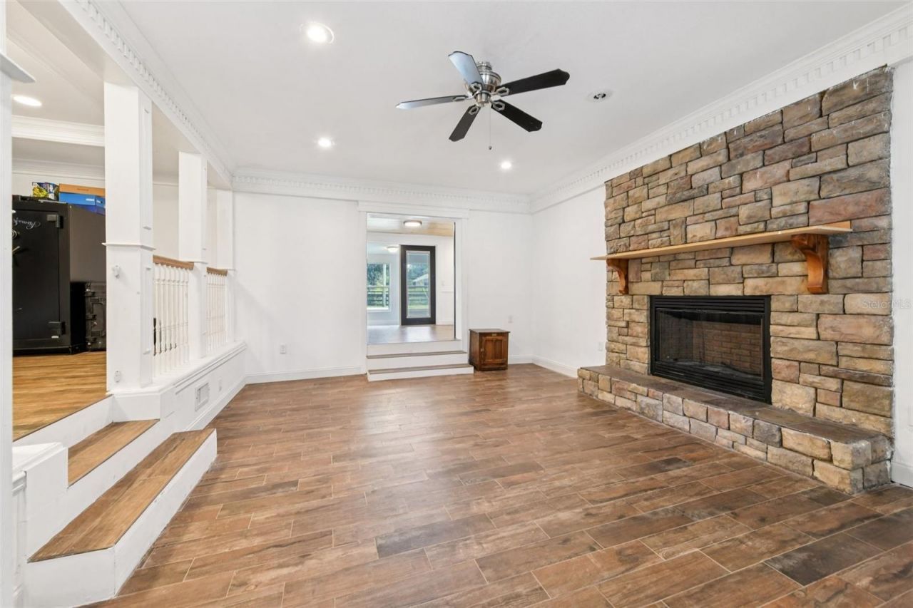 18715 County Road 455, Clermont, FL 34715 Photo